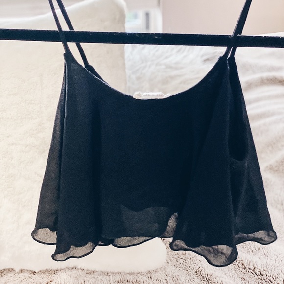 Black Chiffon Cropped Tank - Picture 4 of 4